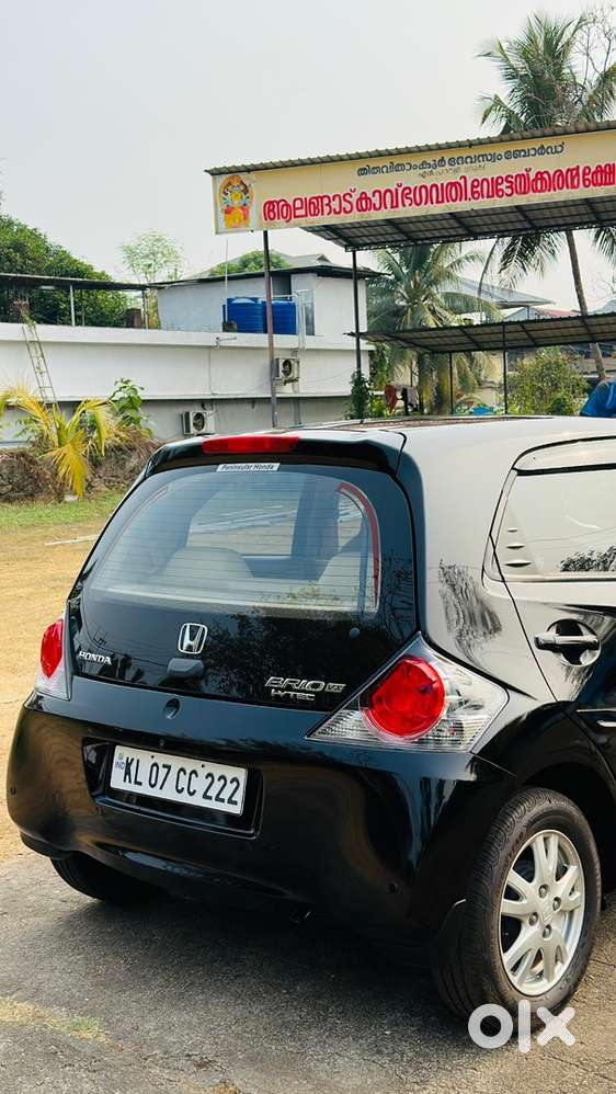 2014 Honda Brio V Petrol