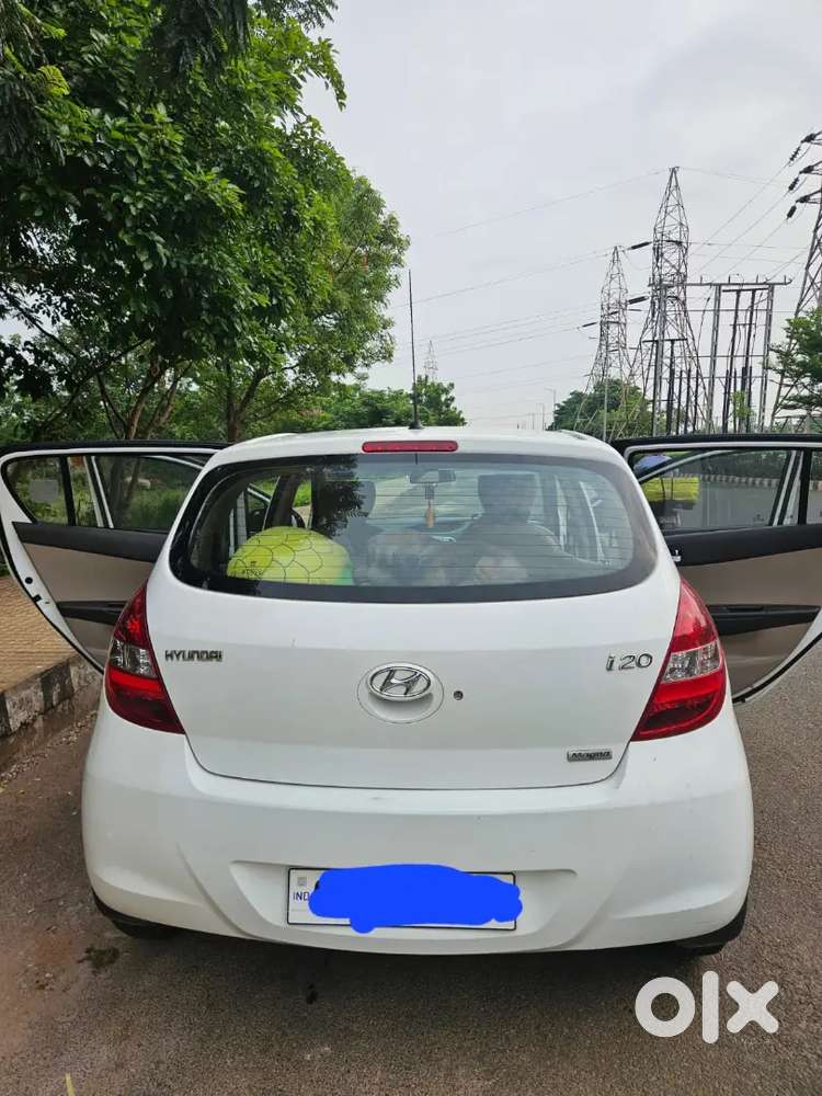 Hyundai I20 Magna 2011 22k Kilometers