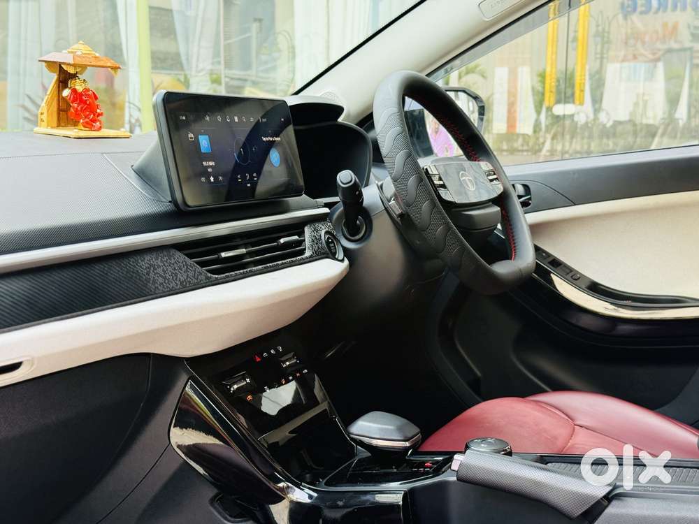 Tata Nexon Creative Plus 1.2 Revotron Petrol 7dca, 2025, Petrol