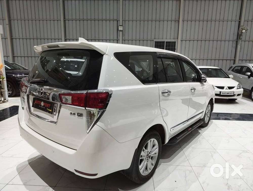 Toyota Innova Crysta 2.8 Zx At, 2017, Diesel