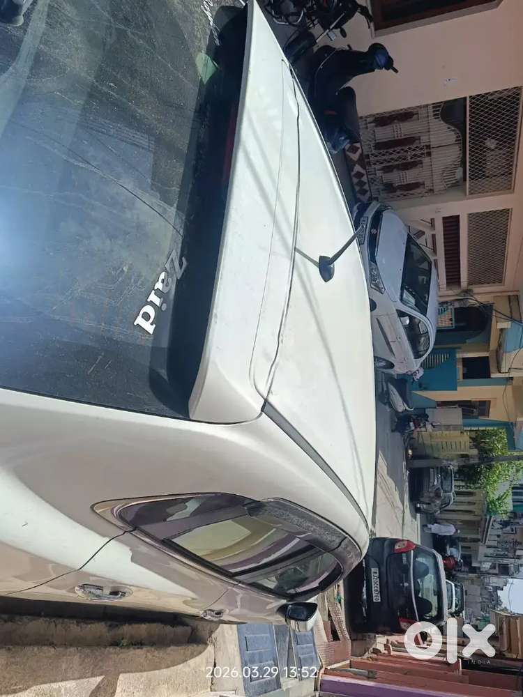 Top Model Car And Good Condition., Company Warranty