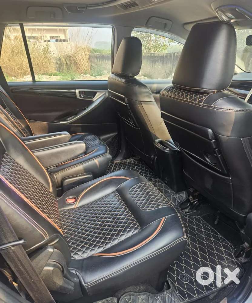 Toyota Innova Crysta 2017