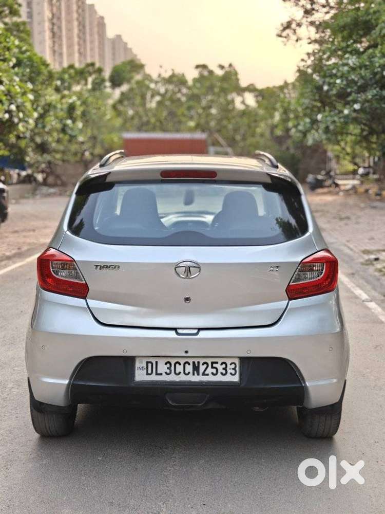 Tata Tiago 1.2 Revotron Xt (o), 2017, Petrol