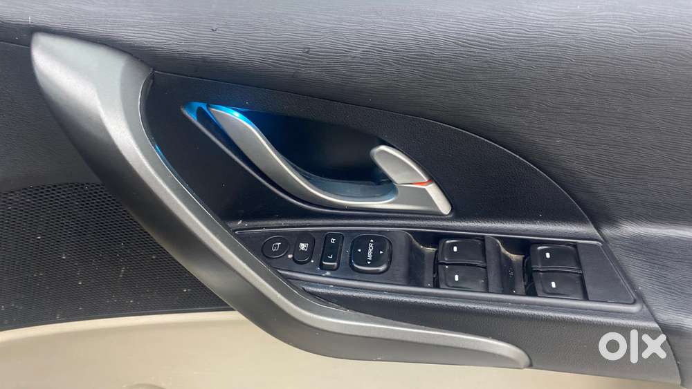 Mahindra Xuv500 W6 At, 2017, Diesel