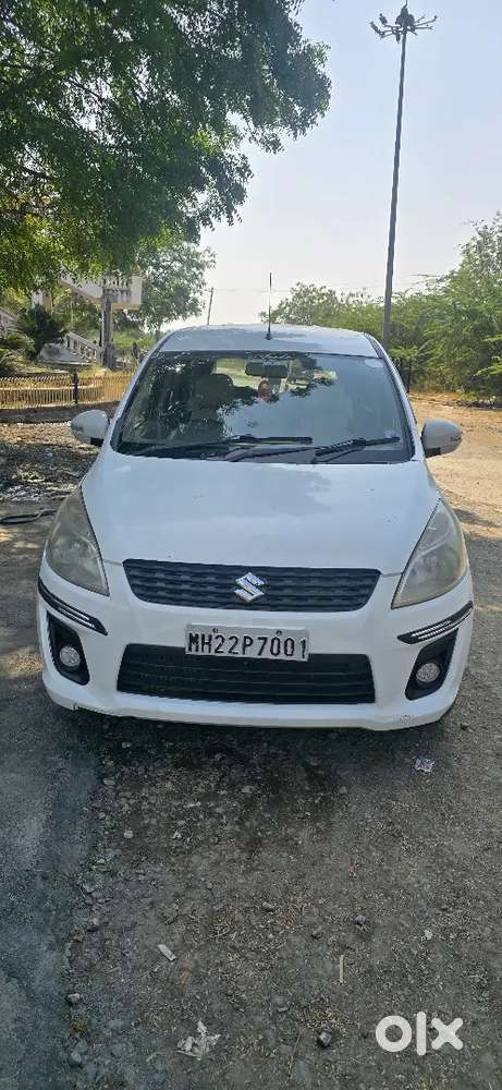 Maruti Suzuki Ertiga 2014 Diesel 260000 Km Driven