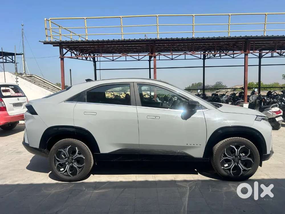 Tata Curvv 2025 Diesel 252 Km Driven Brand New