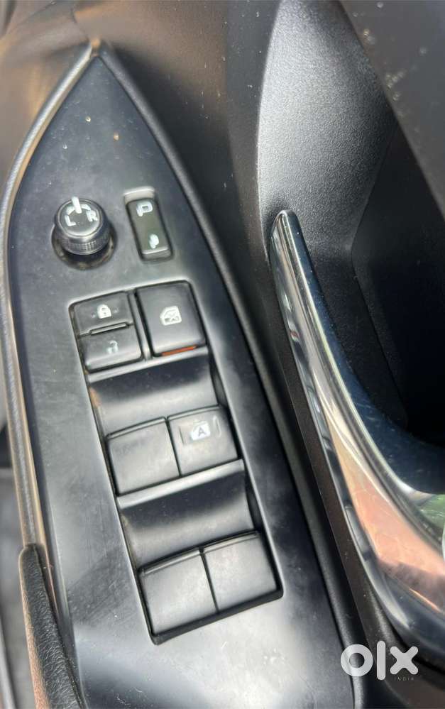 Toyota Innova Crysta [2020-ongoing] 2.7 Gx At 7 Str, 2024, Diesel