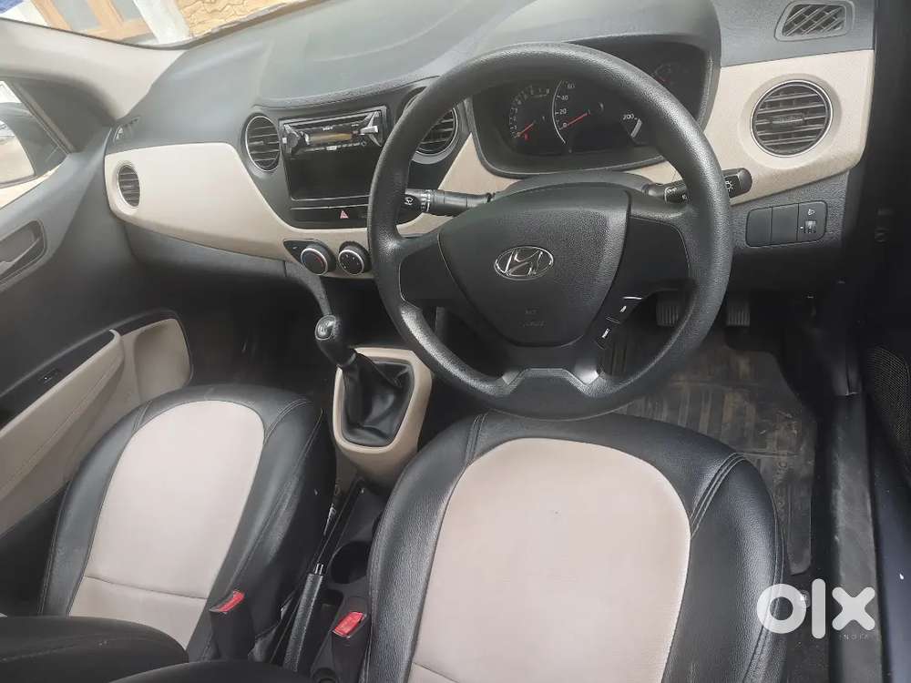 Hyundai Grand I10 2016 Petrol Well Maintained