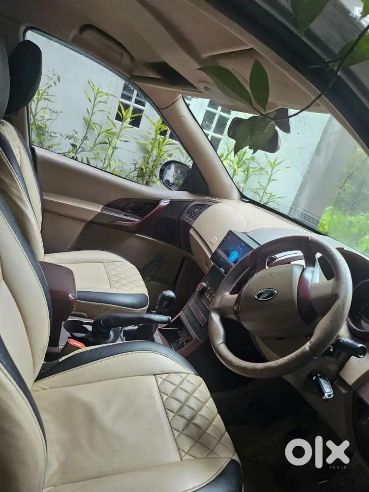 Mahindra Xuv500 Diesel 2015 Year With Service History