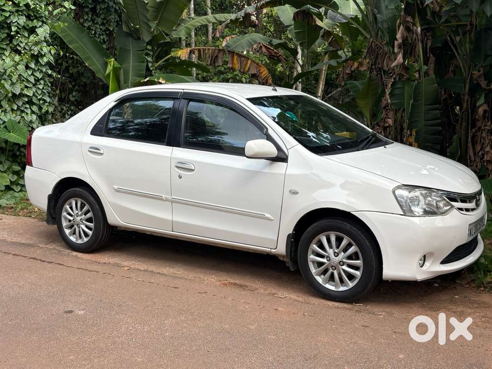 Single Owner Toyota Etios Manual Petrol 2011