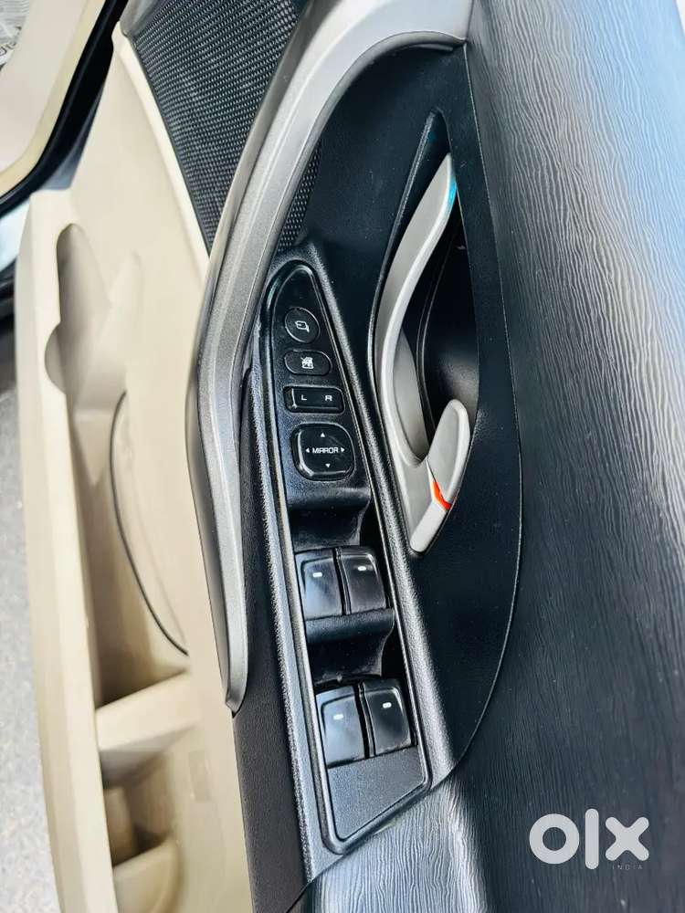 Mahindra Xuv500 2015 Diesel Well Maintained