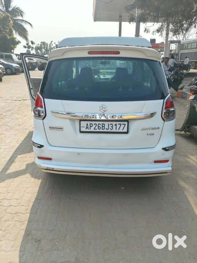 Maruti Suzuki Ertiga 2017 Diesel 177042 Km Driven