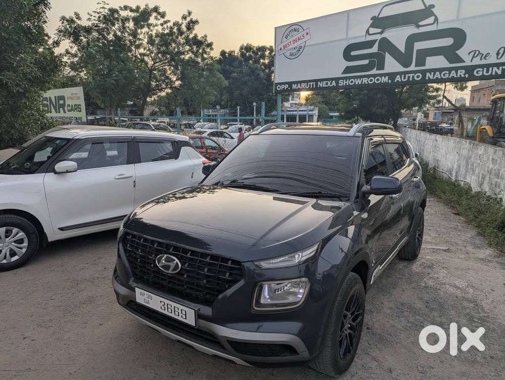 Hyundai Venue S Turbo, 2021, Petrol
