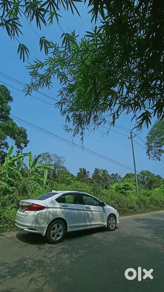 Honda City 2014 April Year.