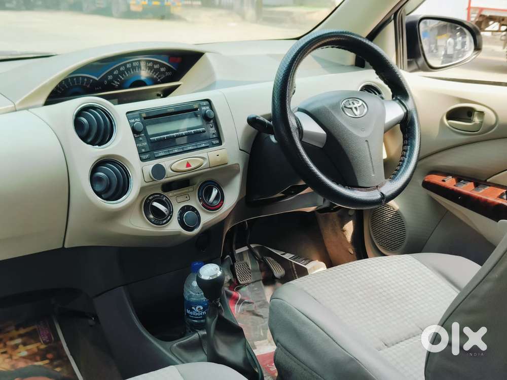 Toyota Etios Cross