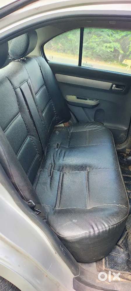 Maruti Suzuki Swift Dzire 2009