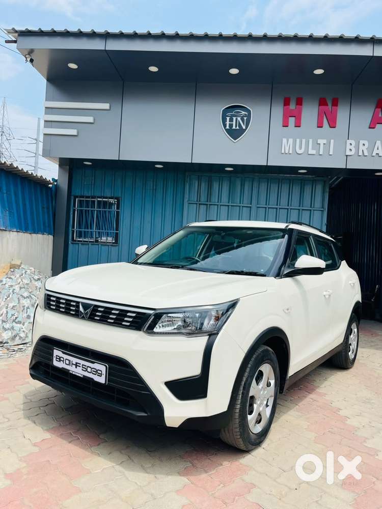 Mahindra Xuv300 W6, 2023, Petrol