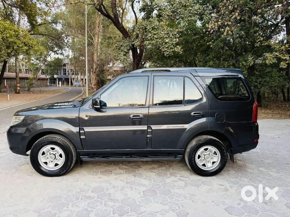 Tata Safari Storme [2015-2019] 2.2 Ex 4x2, 2017, Diesel