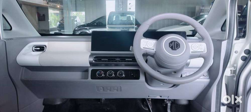 Mg Comet Ev Play, 2023, Petrol