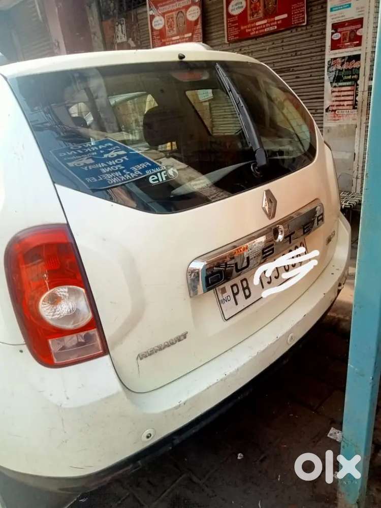 Car Renault Duster