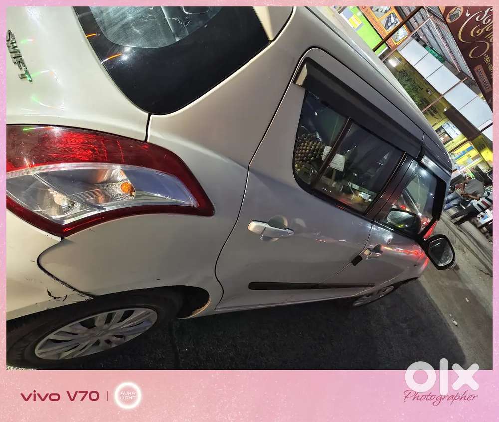 Maruti Suzuki Swift Vxi 2018