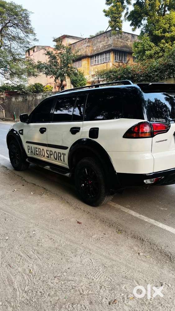 Mitsubishi Pajero Sport 2.5 Manual, 2014, Diesel