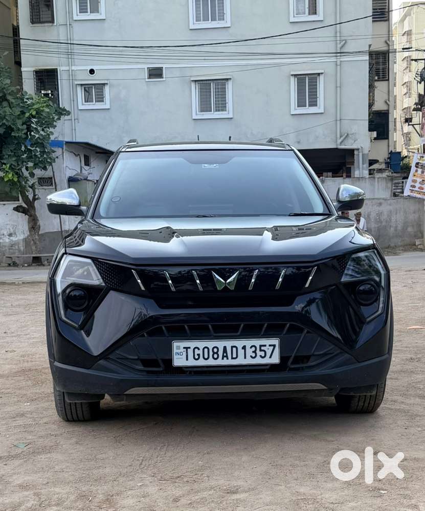 Mahindra Xuv 3xo 2025