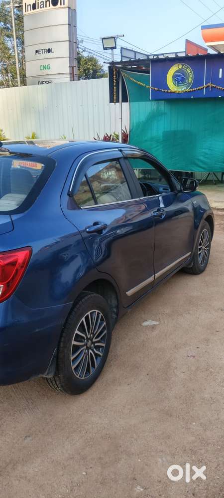 Maruti Suzuki Swift Dzire Zdi + Amt, 2017, Diesel