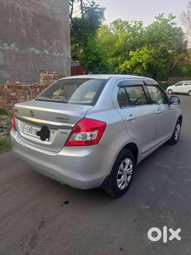 Maruti Suzuki Swift Dzire 1.2 Vxi Bsiv, 2016, Petrol