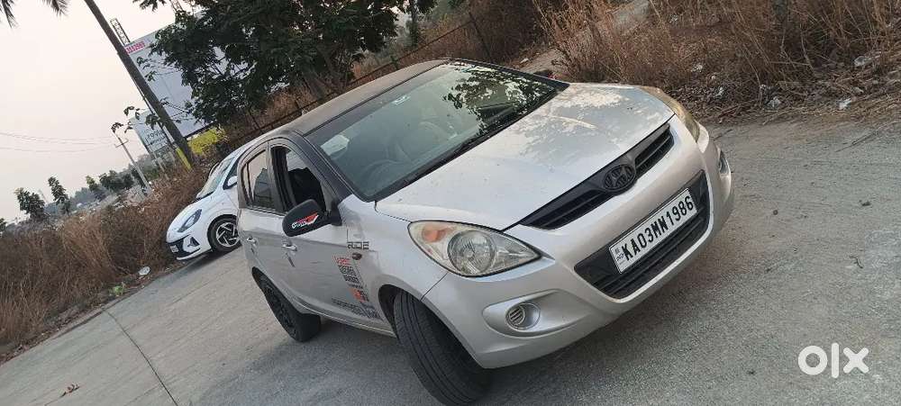 Hyundai I20 Magna 2011 Car