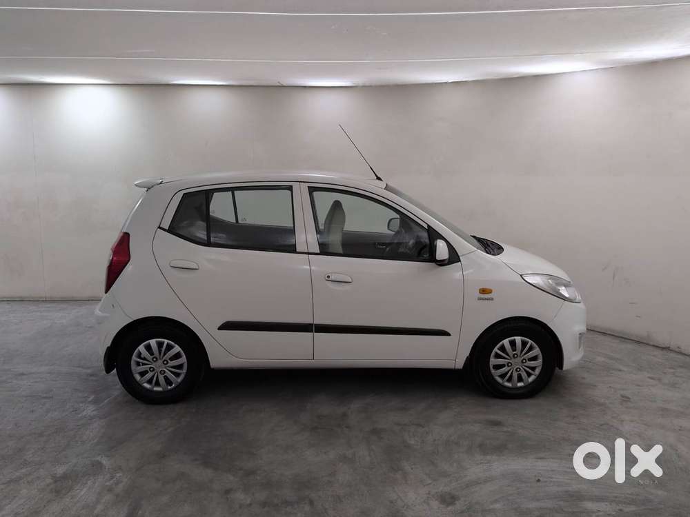 Hyundai I10 Sportz 1.1 Irde2, 2016, Petrol