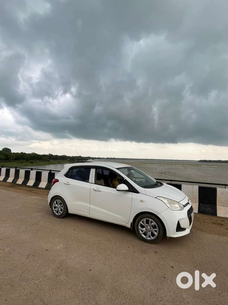 Hyundai Grand I10 2018 Car Top Condition All Tyre Are Good And All Ser