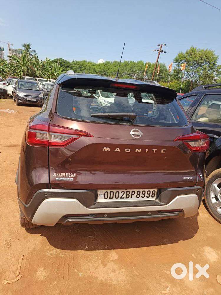 Nissan Magnite Xv Turbo Cvt Red Edition, 2021, Petrol