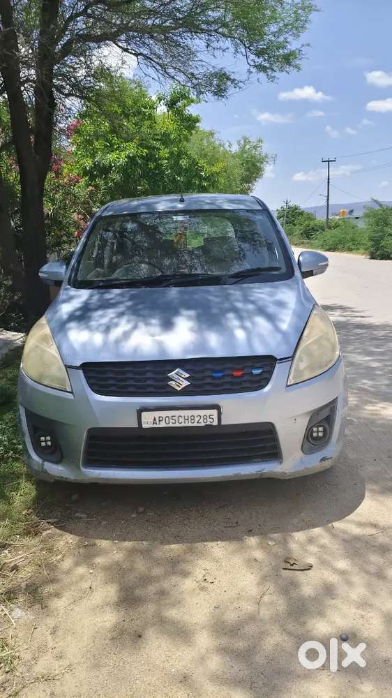 Maruti Suzuki Ertiga 2013