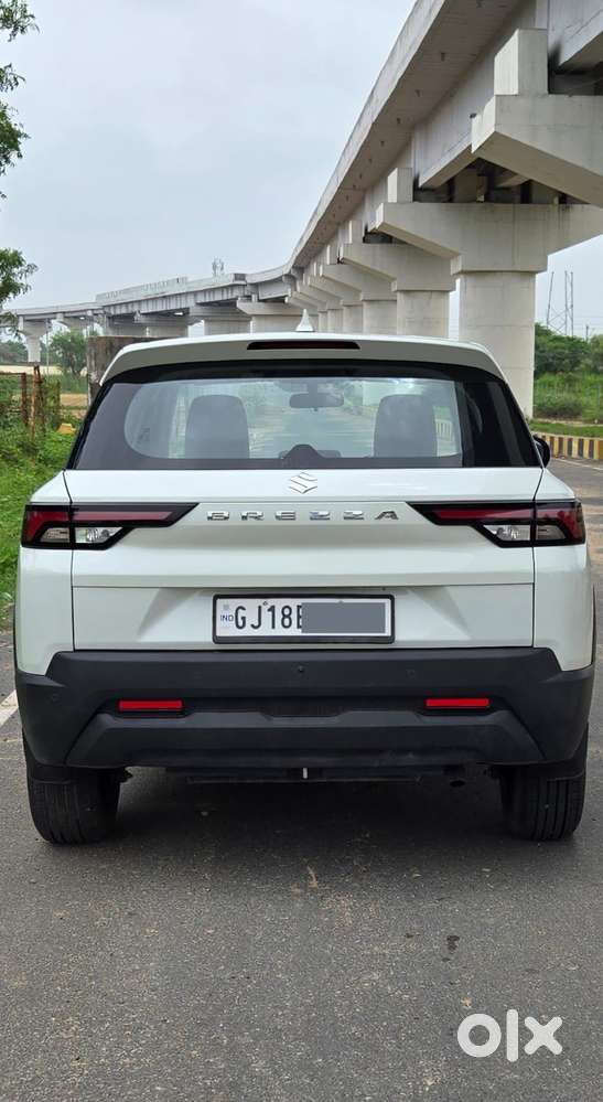Maruti Suzuki Brezza 1.5 Lxi Cng, 2026, Cng & Hybrids