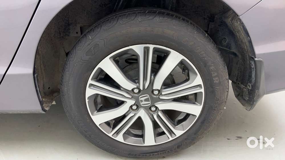 Honda City 1.5 V 4th Gen I-vtec Mt, 2021, Petrol
