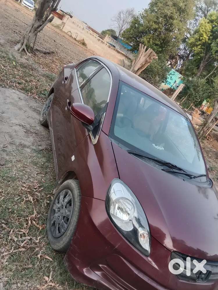 Honda Amaze 2016 Cng & Hybrids Well Maintained