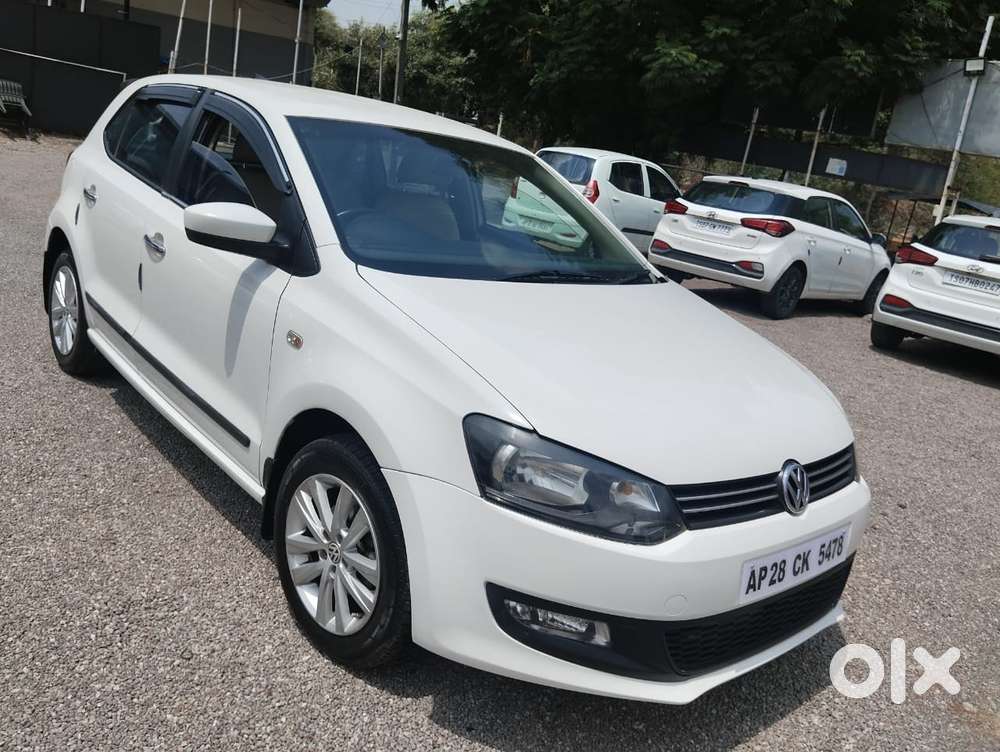 Volkswagen Polo Petrol Highline 1.2l, 2013, Petrol
