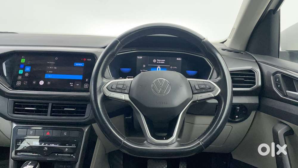 Volkswagen Taigun Topline 1.0 Tsi At (electric Seats), 2022, Petrol