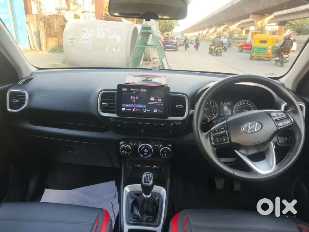 Hyundai Venue Sx Turbo, 2022, Petrol