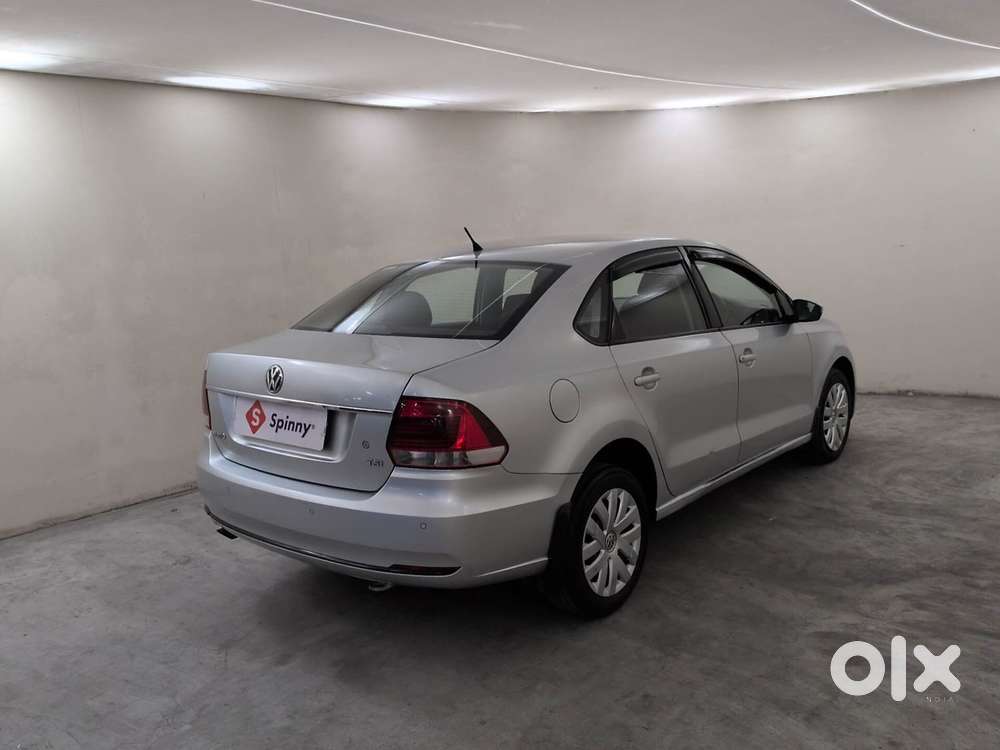 Volkswagen Vento 1.2 Tsi Comfortline At, 2016, Petrol