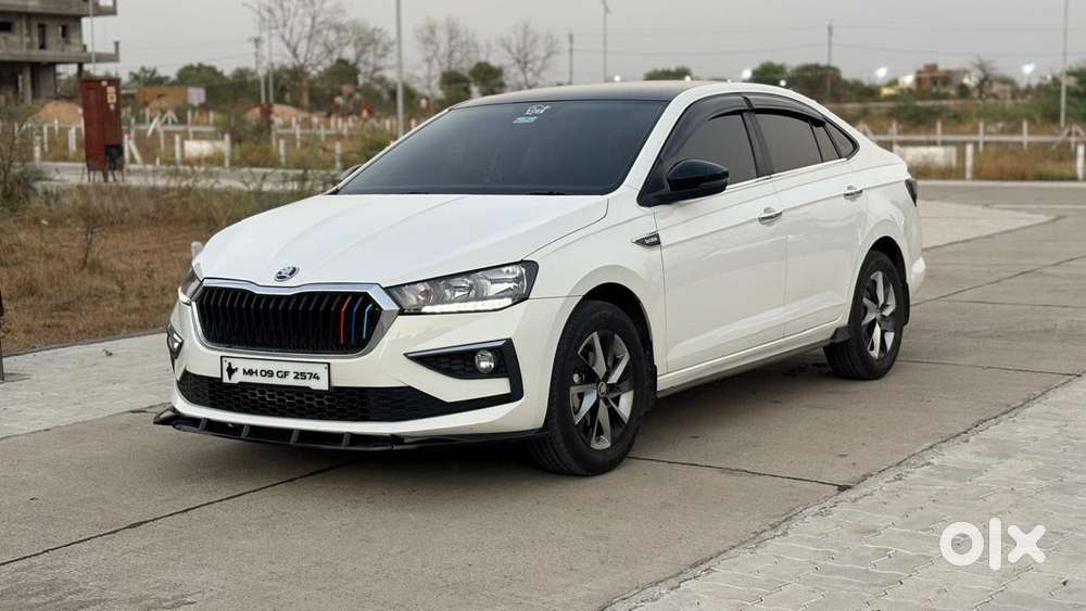 Skoda Slavia 1.0 Ambition Tsi, 2023, Petrol
