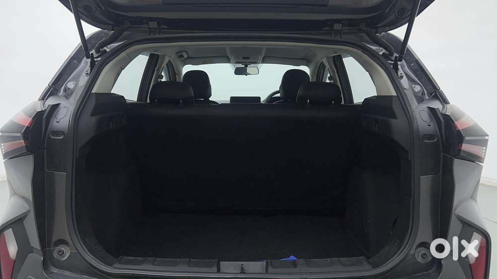 Tata Nexon Pure (s) 1.2 Petrol 6amt, 2025, Petrol