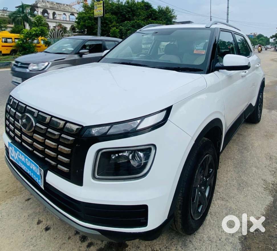 Hyundai Venue Sx Mt, 2024, Petrol