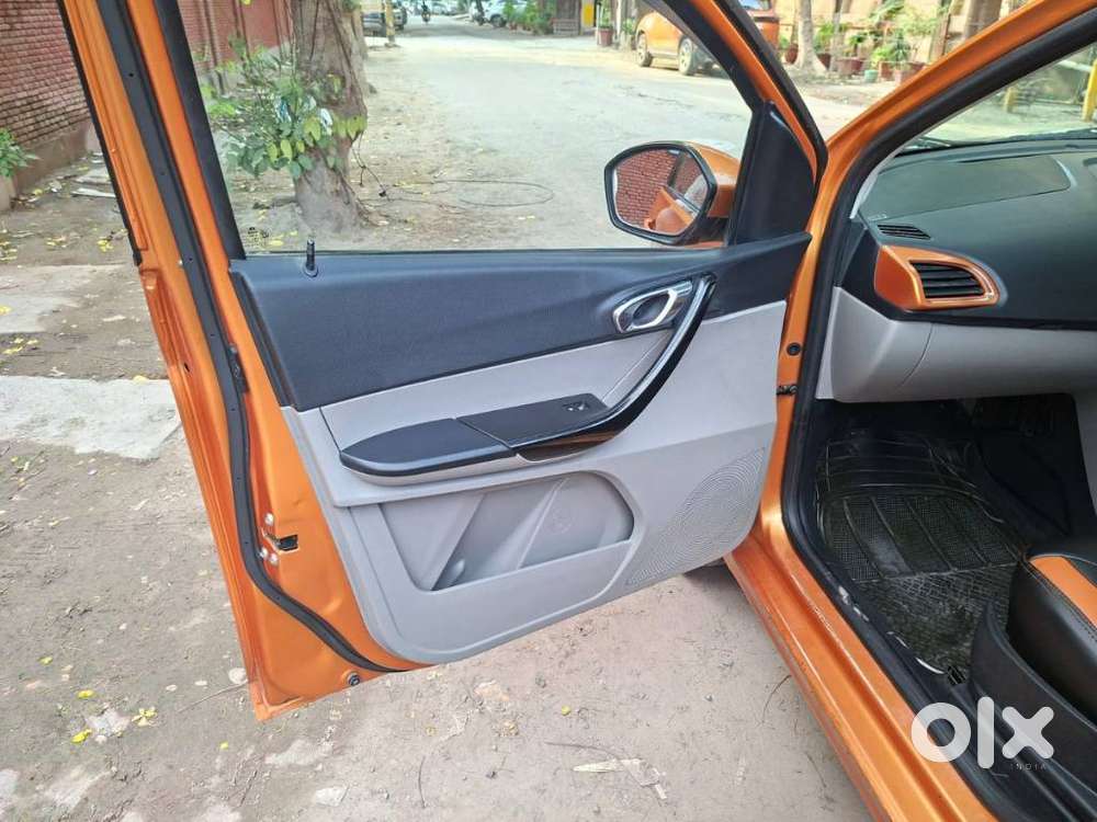 Tata Tiago 1.05 Revotorq Xz, 2016, Petrol