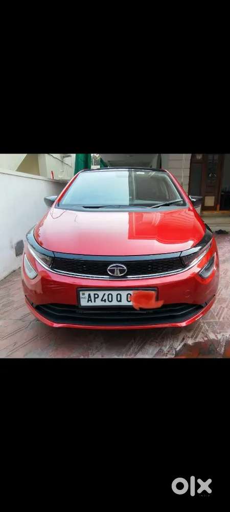 Tata Altroz 2023 Petrol 90600 Km Driven