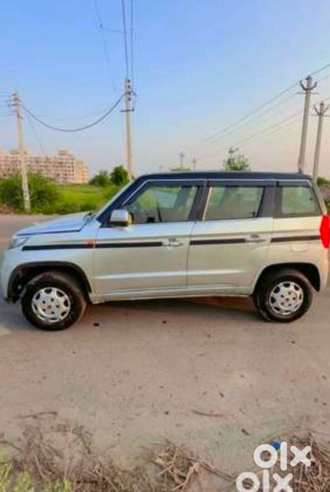 Mahindra Tuv 300 T4, 2017, Diesel