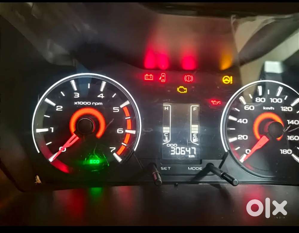 Mahindra Kuv 100-k6-2016-diesel