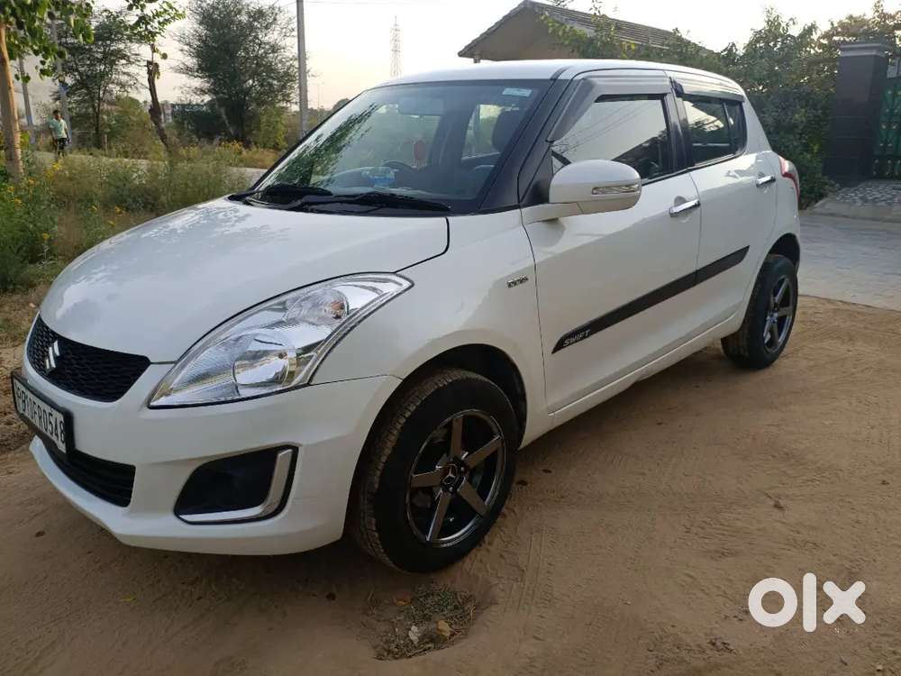 Maruti Suzuki Swift 2016 Diesel 94000 Km Driven