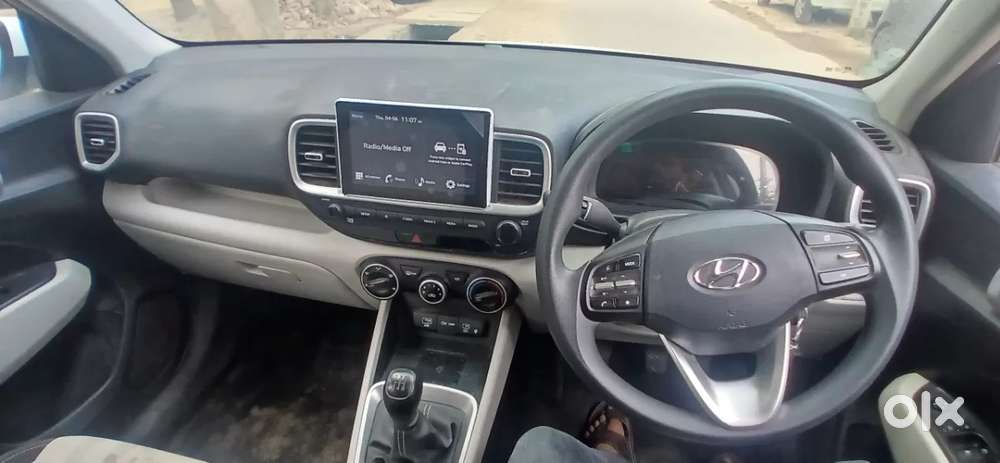 Hyundai Venue 1.2 S (o), 2025, Petrol